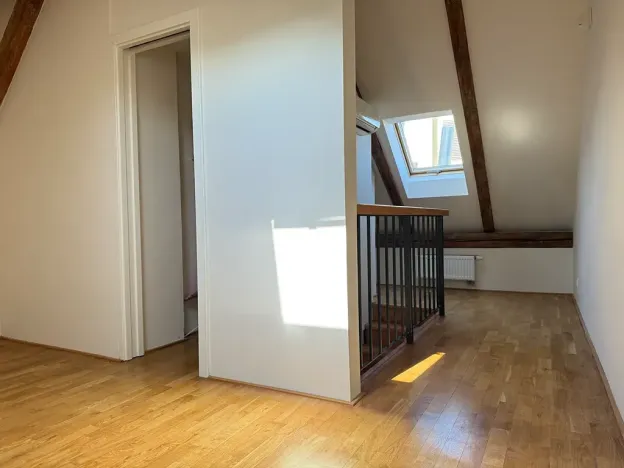 Pronájem bytu 2+kk, Praha - Holešovice, Dukelských hrdinů, 43 m2
