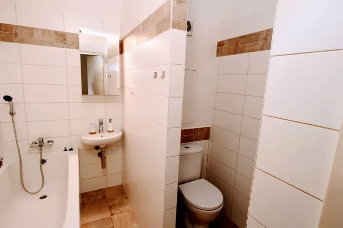Pronájem bytu 2+kk, Praha, Novodvorská, 40 m2
