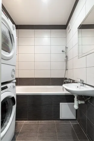 Prodej bytu 3+1, Ostrava - Zábřeh, Výškovická, 56 m2