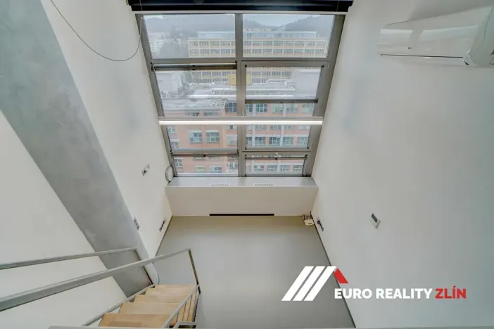 Prodej bytu 1+kk, Zlín, J. A. Bati, 28 m2