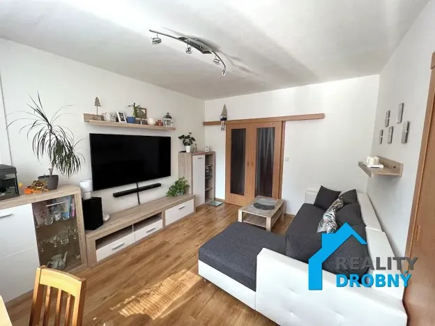 Prodej bytu 3+1, Děčín, U Tvrze, 65 m2