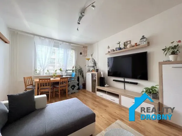 Prodej bytu 3+1, Děčín, U Tvrze, 65 m2