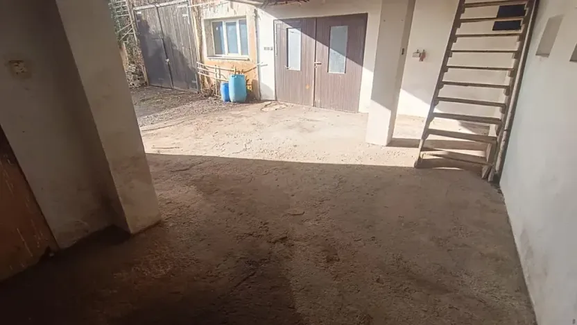 Prodej rodinného domu, Svojšín, 230 m2