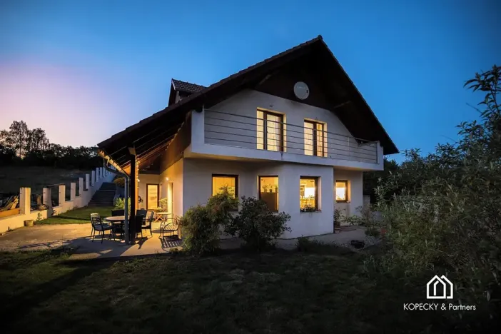 Prodej rodinného domu, Nelahozeves, V Závětině, 252 m2