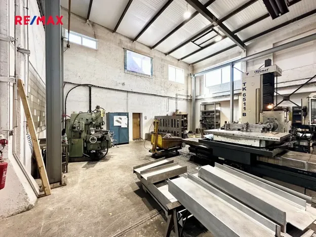 Prodej výrobních prostor, Cheb, Truhlářská, 2491 m2