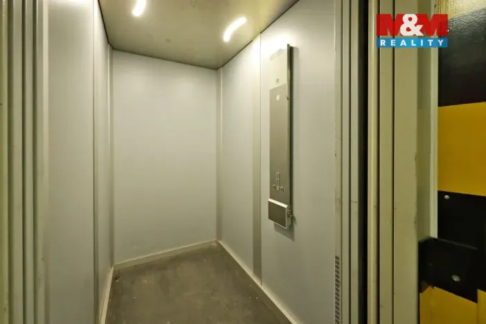 Pronájem obchodního prostoru, Havlíčkův Brod, Havířská, 2000 m2