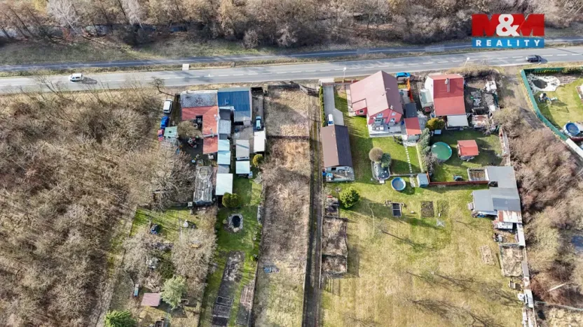 Prodej zahrady, Lom, 330 m2