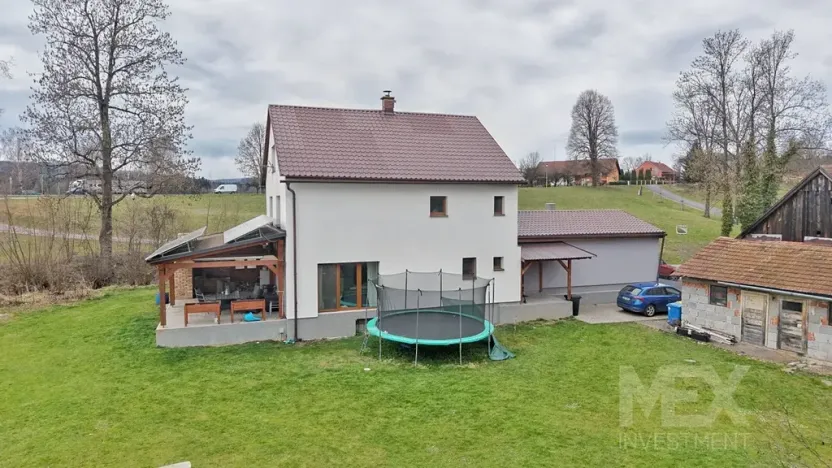 Prodej rodinného domu, České Libchavy, 200 m2
