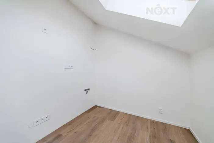 Prodej bytu 1+kk, Praha - Vysočany, Kolmá, 27 m2