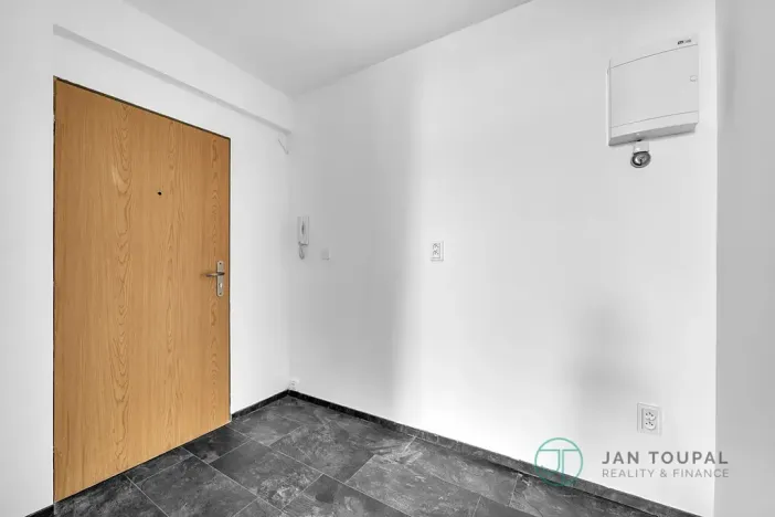 Pronájem bytu 2+kk, Hradec Králové, Pražská třída, 53 m2