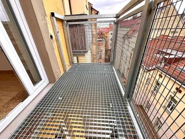 Pronájem bytu 1+1, Praha - Košíře, Holečkova, 35 m2