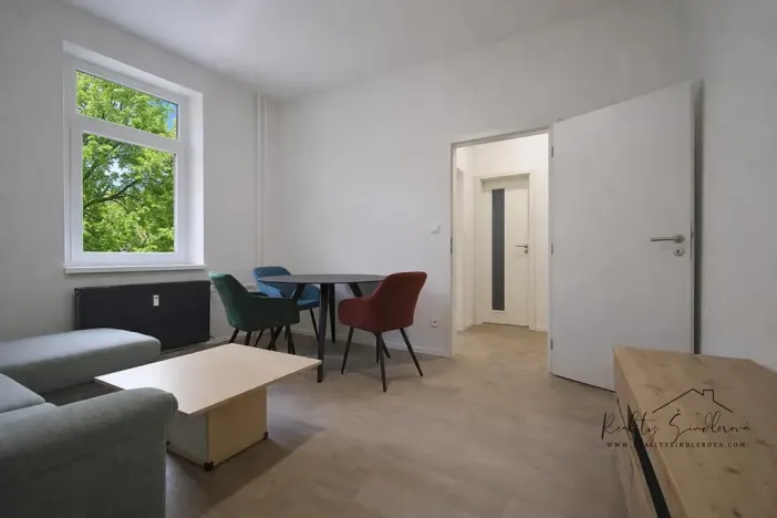 Pronájem bytu 1+1, Přerov, Husova, 29 m2