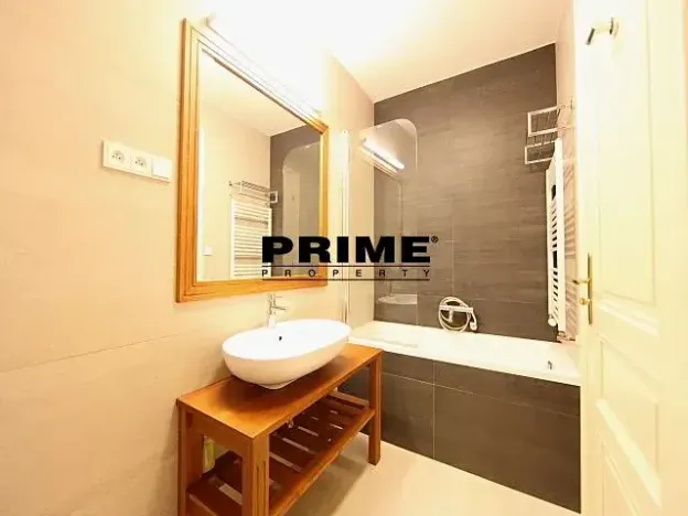 Pronájem bytu 3+kk, Praha - Vinohrady, Vinohradská, 94 m2