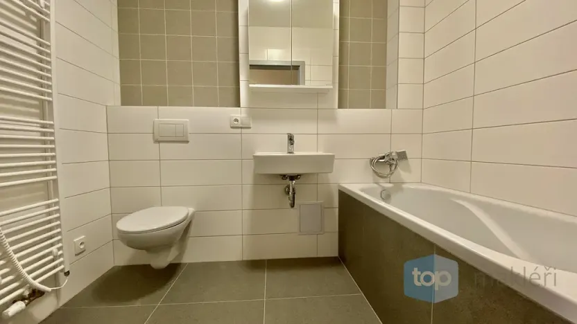 Pronájem bytu 2+kk, Králův Dvůr, Spojovací, 52 m2