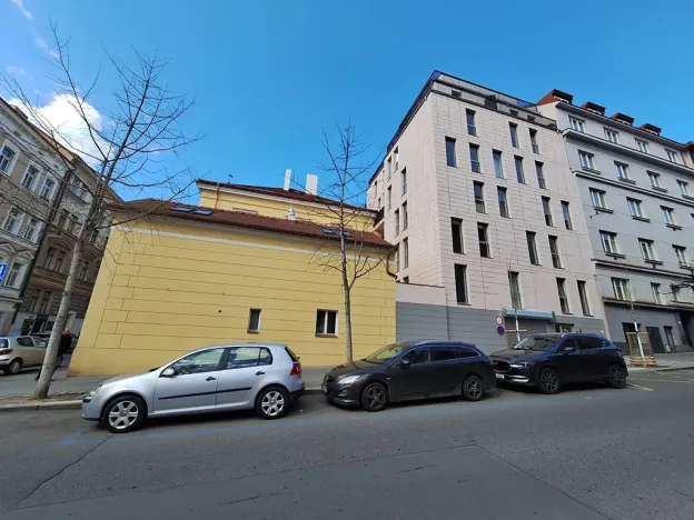 Pronájem bytu 2+kk, Praha - Vinohrady, Varšavská, 60 m2