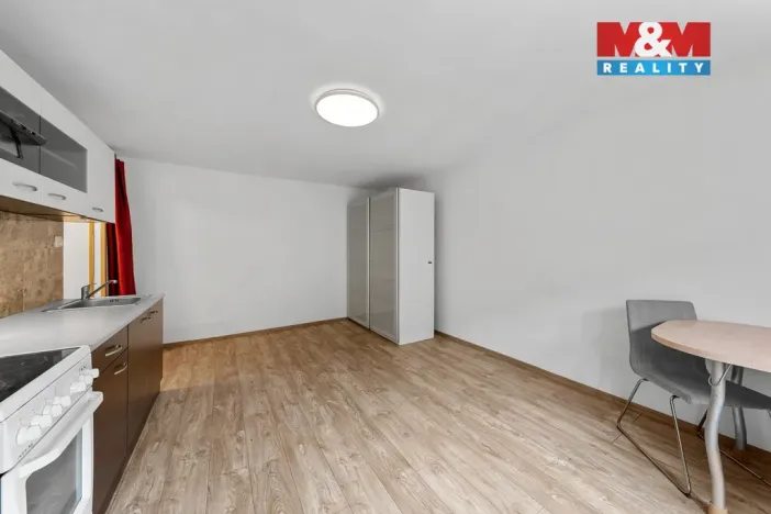 Prodej bytu 1+kk, Benešov nad Ploučnicí, Nádražní, 25 m2