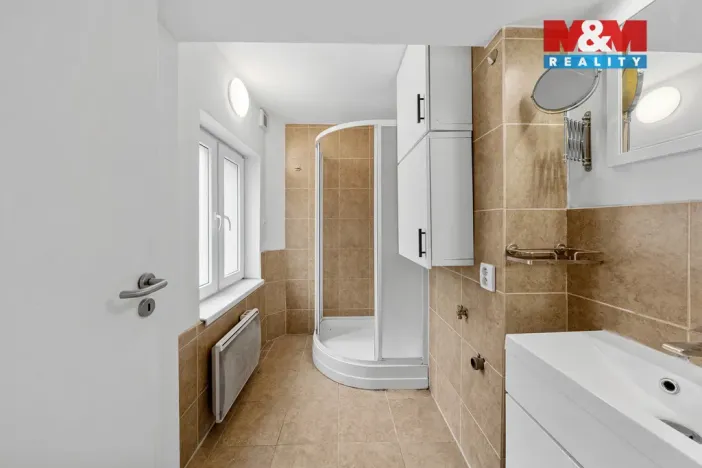 Prodej bytu 1+kk, Benešov nad Ploučnicí, Nádražní, 25 m2