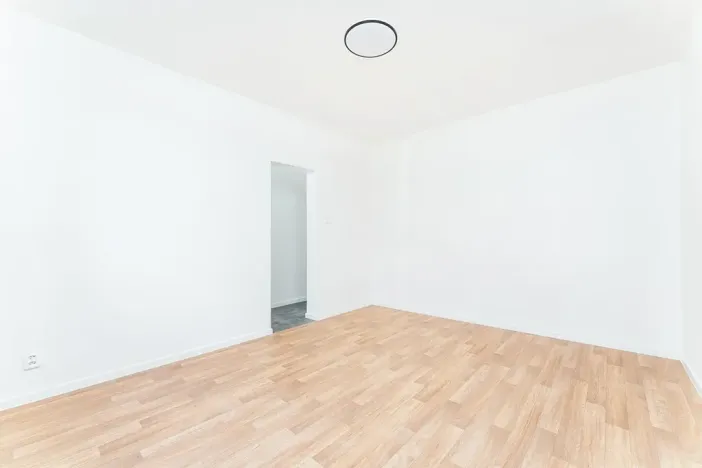 Prodej bytu 3+1, Praha - Malešice, Káranská, 76 m2