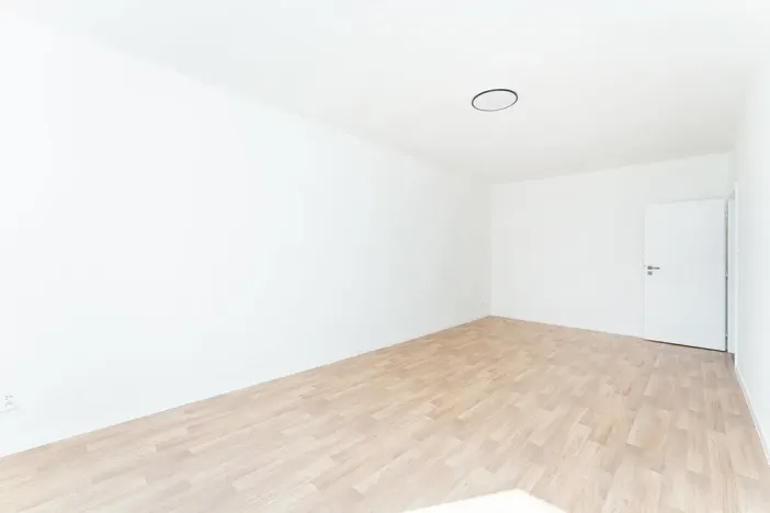 Prodej bytu 3+1, Praha - Malešice, Káranská, 76 m2