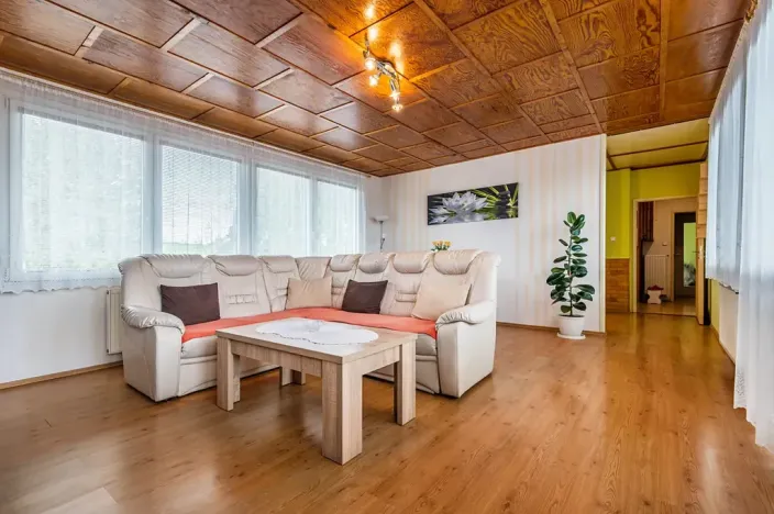 Prodej rodinného domu, Červené Pečky, Na Parkáně, 126 m2