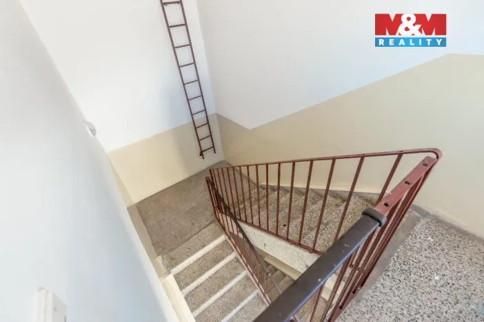 Prodej bytu 1+1, Ústí nad Labem - Severní Terasa, Šrámkova, 34 m2