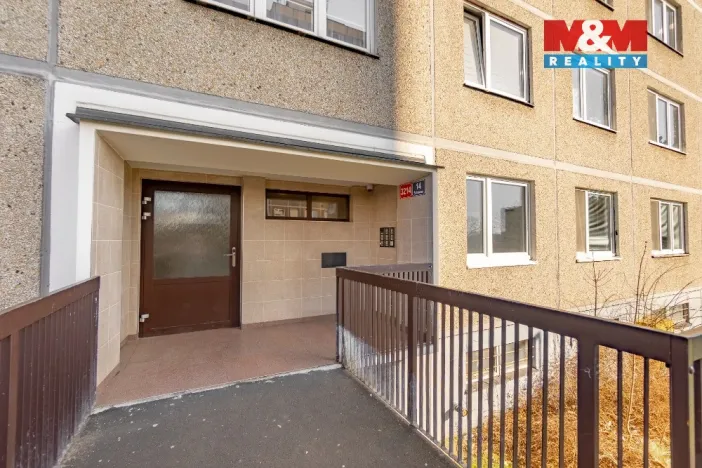 Prodej bytu 1+1, Ústí nad Labem - Severní Terasa, Šrámkova, 34 m2