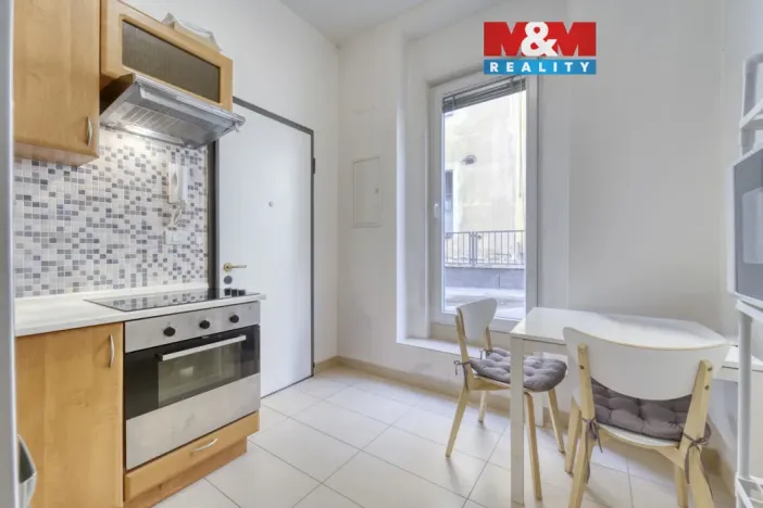 Prodej bytu 1+kk, Praha - Košíře, Plzeňská, 63 m2