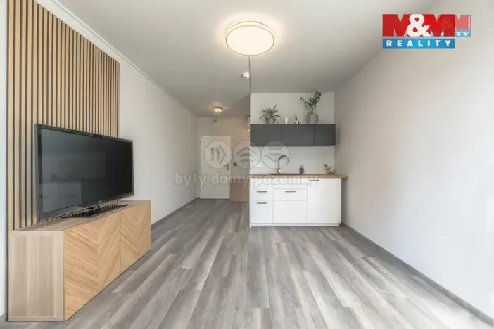 Prodej bytu 1+kk, Praha - Střížkov, Děčínská, 25 m2