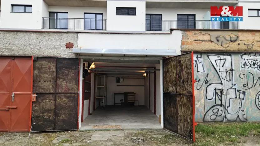 Pronájem garáže, Plzeň, Těšínská, 19 m2