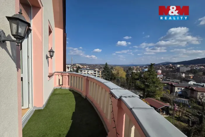 Pronájem bytu 2+kk, Karlovy Vary - Bohatice, U Trati, 69 m2