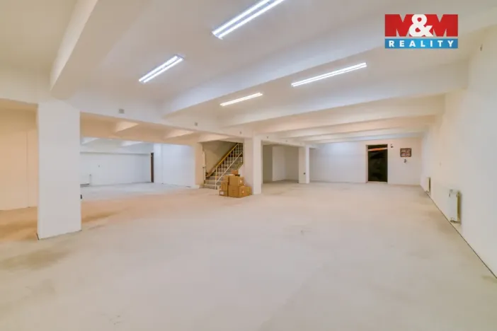 Pronájem obchodního prostoru, Cheb, Svobody, 260 m2
