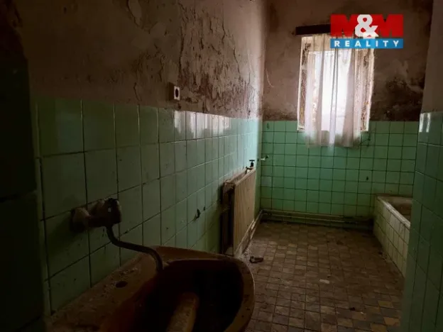 Prodej komerční nemovitosti, Kryry - Běsno, 490 m2