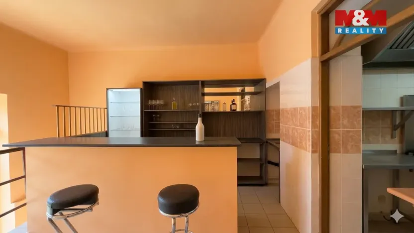 Prodej rodinného domu, České Velenice, Komenského, 650 m2