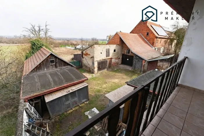 Prodej rodinného domu, Liběšice - Dobříčany, 200 m2