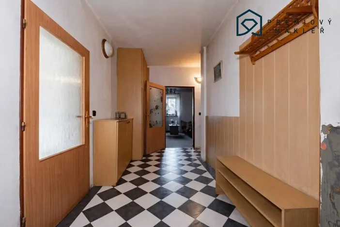 Prodej rodinného domu, Liběšice - Dobříčany, 200 m2