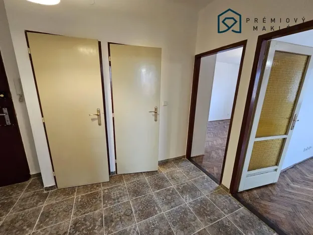 Pronájem bytu 2+1, Most, tř. Budovatelů, 56 m2