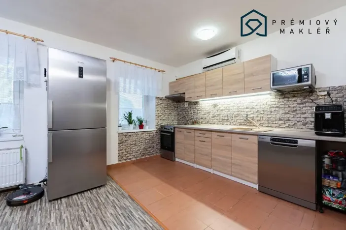 Prodej rodinného domu, Chorušice - Velký Újezd, 200 m2