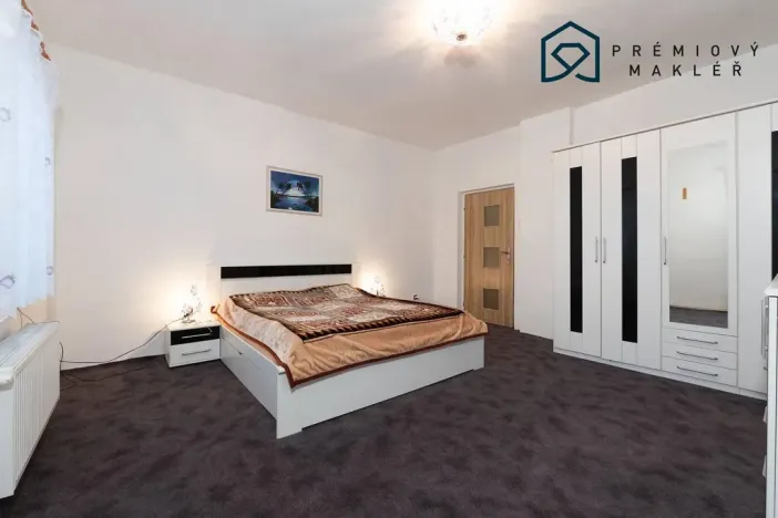 Prodej rodinného domu, Chorušice - Velký Újezd, 200 m2