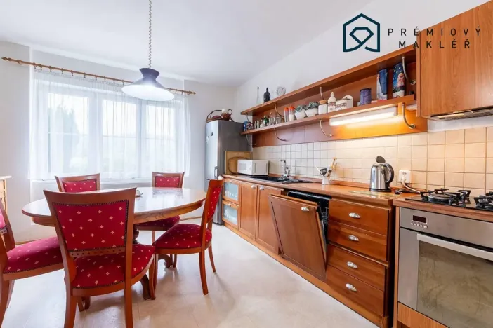 Prodej rodinného domu, Okounov, 155 m2