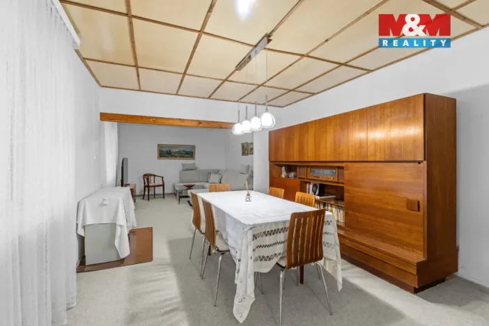 Prodej rodinného domu, Zvoleněves, 245 m2