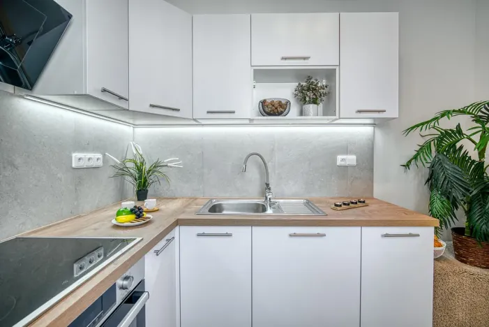 Pronájem bytu 1+1, Jablonec nad Nisou - Mšeno nad Nisou, Boženy Němcové, 40 m2