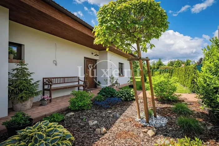 Prodej rodinného domu, Trnová, 229 m2