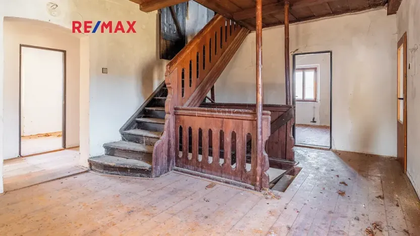 Prodej vily, Radvanec, 420 m2