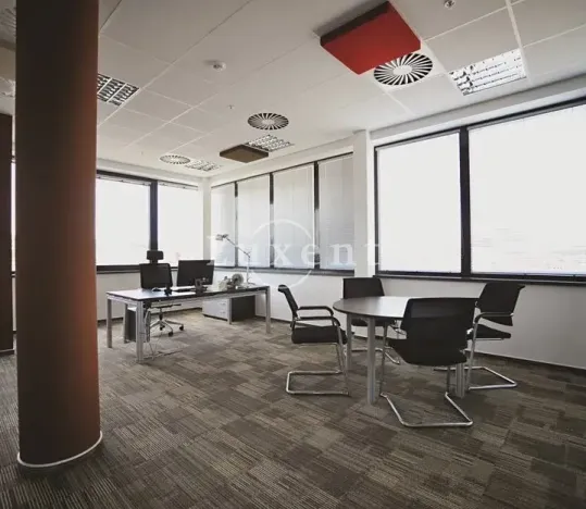 Pronájem kanceláře, Praha, Českomoravská, 708 m2