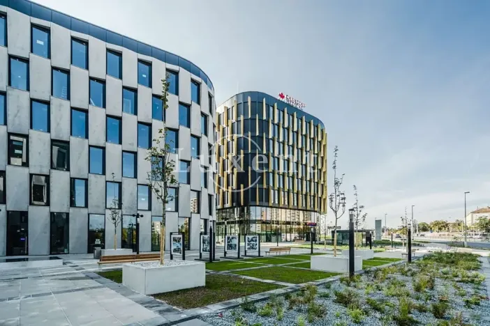 Pronájem kanceláře, Praha, Evropská, 188 m2