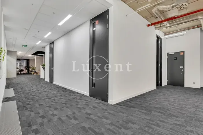 Pronájem kanceláře, Praha, Evropská, 520 m2