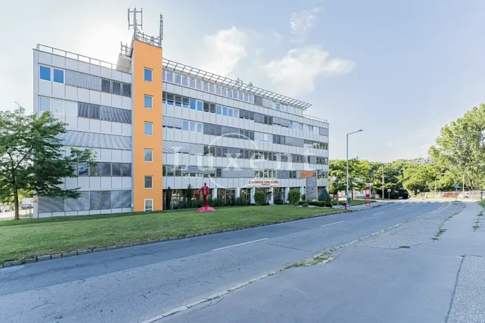 Pronájem kanceláře, Praha - Košíře, Jinonická, 257 m2