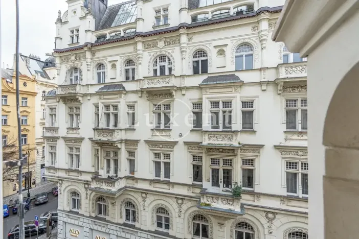 Pronájem kanceláře, Praha - Josefov, Pařížská, 138 m2