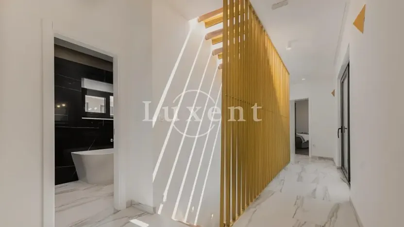 Prodej vily, Split, Chorvatsko, 320 m2