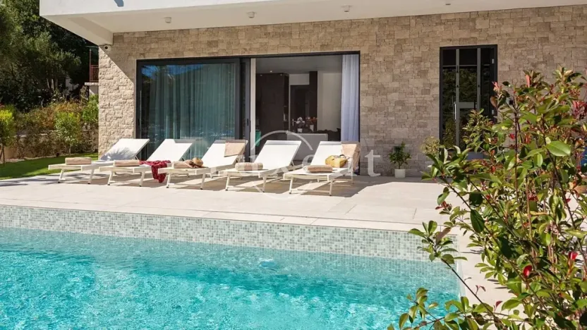 Prodej vily, Rogoznica, Chorvatsko, 200 m2